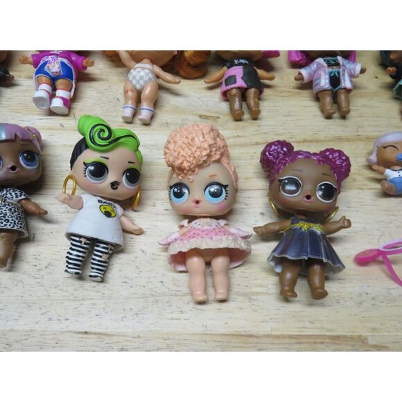 L.O.L. Surprise! OMG Doll Lot of 12 MGA Dolls LOT‎ Fashion Dolls + Accessories - Picture 4 of 15